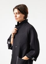 Load image into Gallery viewer, Neoprene Flower Coat in Black - thangtv01737 (4517953732667)