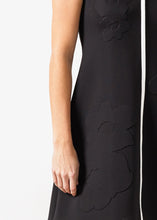 Load image into Gallery viewer, Neoprene Flower Dress in Black - thangtv01737 (4517953044539)