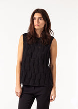 Load image into Gallery viewer, Zip Back Circle Blouse in Black - thangtv01737 (4517953503291)