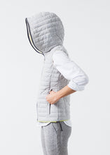 Load image into Gallery viewer, Primula Vest in Light Grey - thangtv01737 (4517981323323)