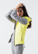 Load image into Gallery viewer, Primula Vest in Yellow - thangtv01737 (4517981126715)