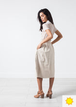 Load image into Gallery viewer, Eulera Leather Skirt in Cream - thangtv01737 (4517972410427)
