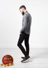 Load image into Gallery viewer, Western Arkansas Button-Up in Grey Floral - thangtv01737 (4517925093435)