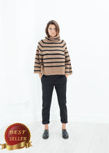 Load image into Gallery viewer, Side Zip Slim Pant in Black - thangtv01737 (4517921685563)
