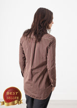 Load image into Gallery viewer, Sheen Button-Up in Red/Tan - thangtv01737 (4517931384891)