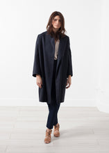 Load image into Gallery viewer, Woven Pleat Back Coat - thangtv01737 (4518000984123)