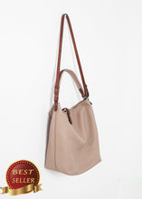Load image into Gallery viewer, Pretty Grooming Bag - thangtv01737 (4517944393787)