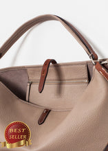 Load image into Gallery viewer, Pretty Grooming Bag - thangtv01737 (4517944393787)