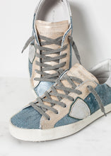 Load image into Gallery viewer, Metallic Sequin Low Top Sneaker - thangtv01737 (4517999640635)