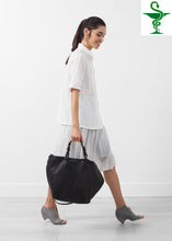 Load image into Gallery viewer, Short Sleeve Button Up - thangtv01737 (4518050627643)