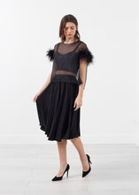 Load image into Gallery viewer, Organza Feather Top - thangtv01737 (4518062161979)