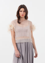 Load image into Gallery viewer, Organza Feather Top - thangtv01737 (4518062293051)