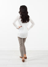 Load image into Gallery viewer, Pin Tuck Blouse - thangtv01737 (4518072549435)