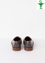 Load image into Gallery viewer, Grigio Loafer - thangtv01737 (4518065209403)