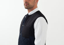 Load image into Gallery viewer, Reversible Quilted Vest - thangtv01737 (4518028148795)
