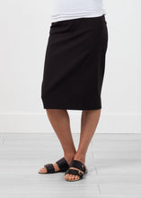 Load image into Gallery viewer, Long Pencil Skirt in Black - thangtv01737 (4517953994811)