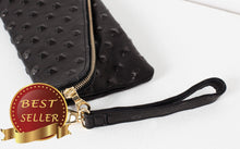 Load image into Gallery viewer, Roxanne Leather Clutch in Black - thangtv01737 (4517940133947)