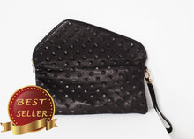 Load image into Gallery viewer, Roxanne Leather Clutch in Black - thangtv01737 (4517940133947)