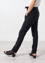 Load image into Gallery viewer, Troupy Pant in Silky Cotton - thangtv01737 (4517985747003)