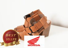 Load image into Gallery viewer, Buckle Strap Heel in Brown - thangtv01737 (4517934792763)