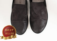 Load image into Gallery viewer, Low Chelsea Boot in Black - thangtv01737 (4517936300091)