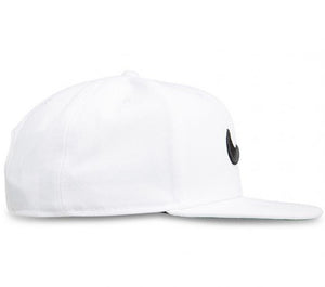 NIKE | SWOOSH PRO FLAT PEAK CAP (5041626513467)