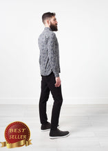 Load image into Gallery viewer, Western Arkansas Button-Up in Grey Floral - thangtv01737 (4517925093435)
