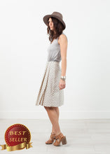 Load image into Gallery viewer, Pleated Skirt in Glitter Dots - thangtv01737 (4517934497851)
