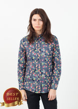 Load image into Gallery viewer, Long Sleeve Blouse in Black/Floral - thangtv01737 (4517933875259)
