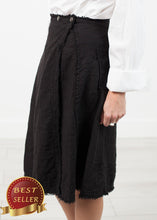 Load image into Gallery viewer, Wrap Snap Skirt in Black - thangtv01737 (4517928271931)
