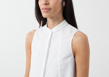 Load image into Gallery viewer, Sleeveless Tunic - thangtv01737 (4518026838075)
