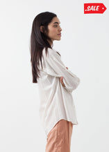 Load image into Gallery viewer, Classic Button Down - thangtv01737 (4517948489787)
