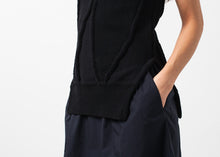 Load image into Gallery viewer, Curved Stripe Knit Tank - thangtv01737 (4518032965691)
