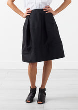 Load image into Gallery viewer, Reversi Skirt - thangtv01737 (4518023626811)
