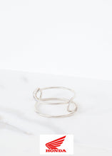 Load image into Gallery viewer, Bracelet 84 in Polished Silver - thangtv01737 (4517955567675)
