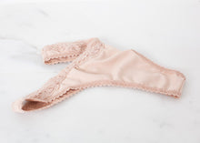 Load image into Gallery viewer, Low Rise Thong - thangtv01737 (4518076153915)
