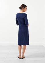 Load image into Gallery viewer, Sleeve Dress - thangtv01737 (4518076383291)

