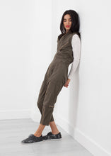 Load image into Gallery viewer, Sleeveless Harem Flightsuit - thangtv01737 (4517967298619)
