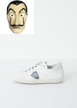Load image into Gallery viewer, Donna Low Top - thangtv01737 (4518163480635)
