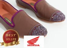 Load image into Gallery viewer, Bizi Cap Toe Loafer in Rose/Aubergine - thangtv01737 (4517884362811)
