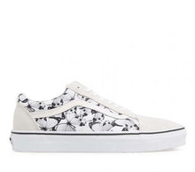 Load image into Gallery viewer, VANS | OLD SKOOL (BUTTERFLY) TRUE WHITE | BLACK (5041625989179)
