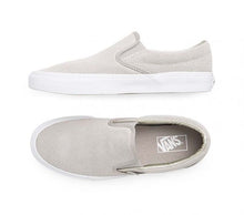 Load image into Gallery viewer, VANS | CLASSIC SLIP-ON (PERFORATED SUEDE) (5041626021947)
